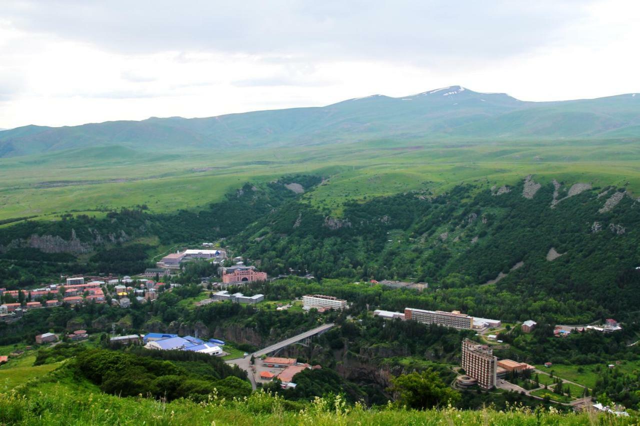Hotel Central Jermuk Exterior foto